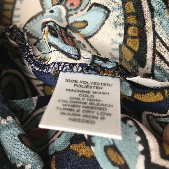 Loft black floral top Size Small - Picture 7 of 7